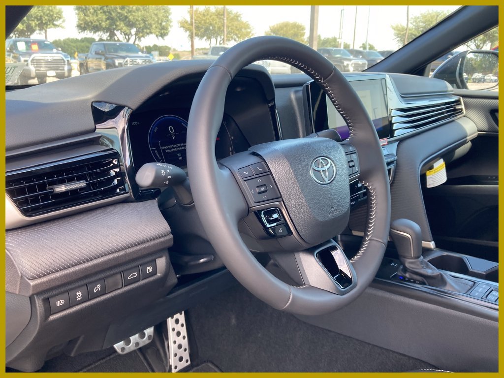 New 2026 Toyota Camry SE w/ Convenience Package FWD image 1