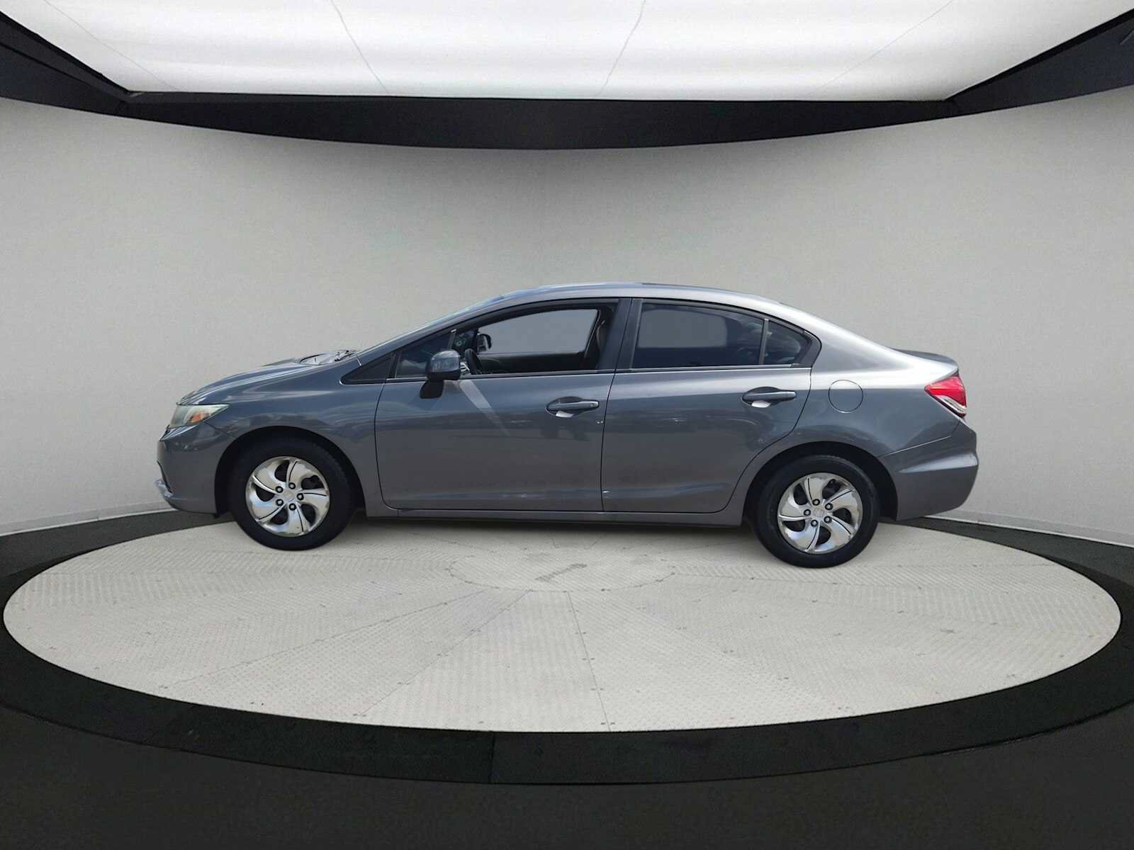Used 2013 Honda Civic LX image 5