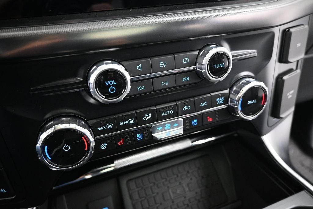 Used 2024 Ford F150 Raptor AWD/4WD image 18
