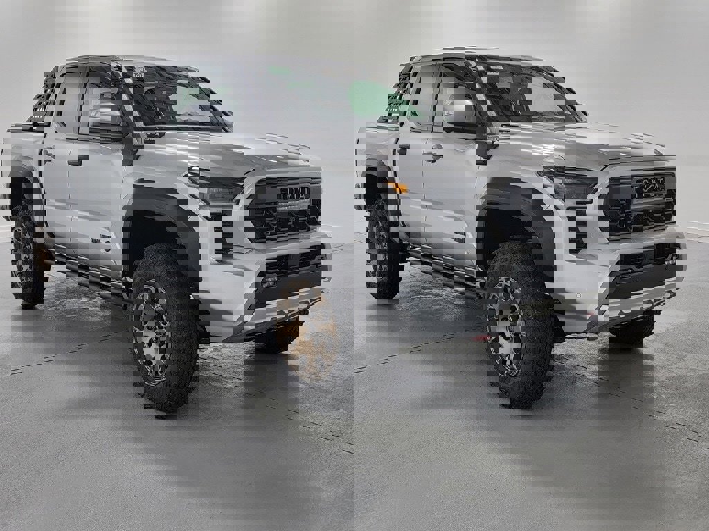 New 2025 Toyota Tacoma Trailhunter image 2