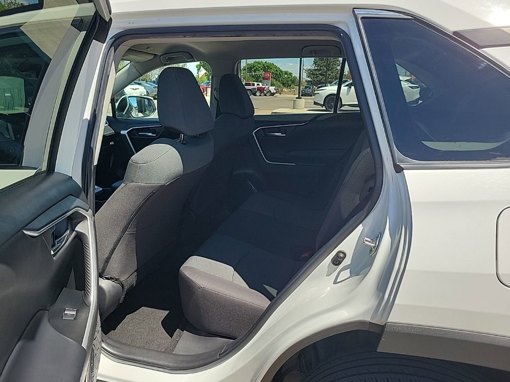 Used 2023 Toyota RAV4 XLE image 12