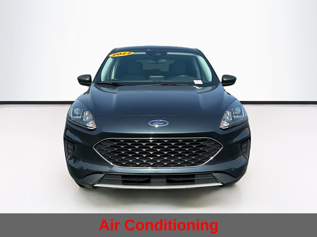 Used 2022 Ford Escape SE image 5