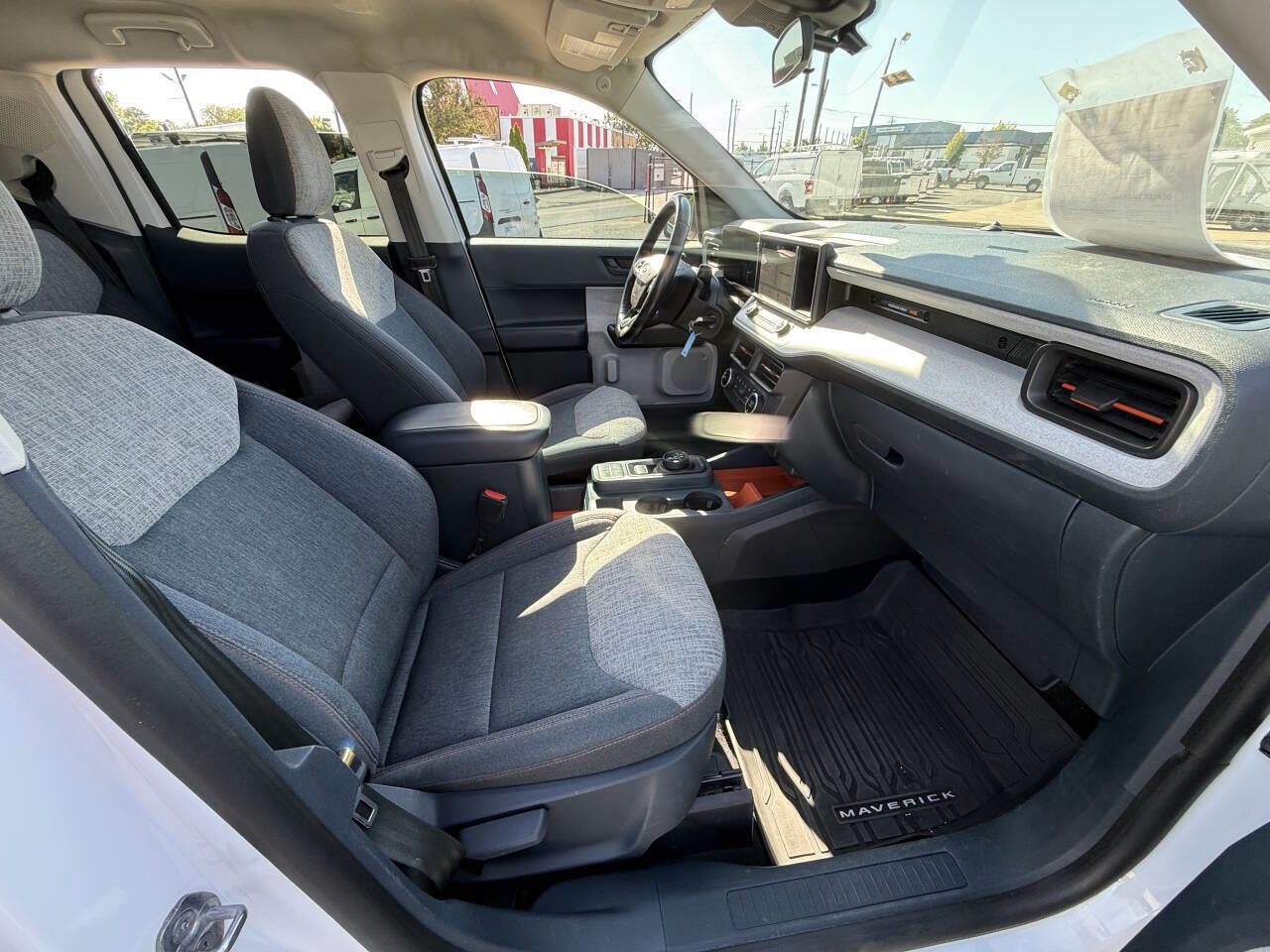 Used 2022 Ford Maverick XLT w/ XLT Luxury Package FWD image 9