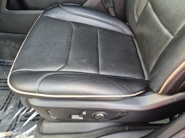 Used 2023 RAM 1500 Limited w/ Body Color Bumper Group AWD/4WD image 15