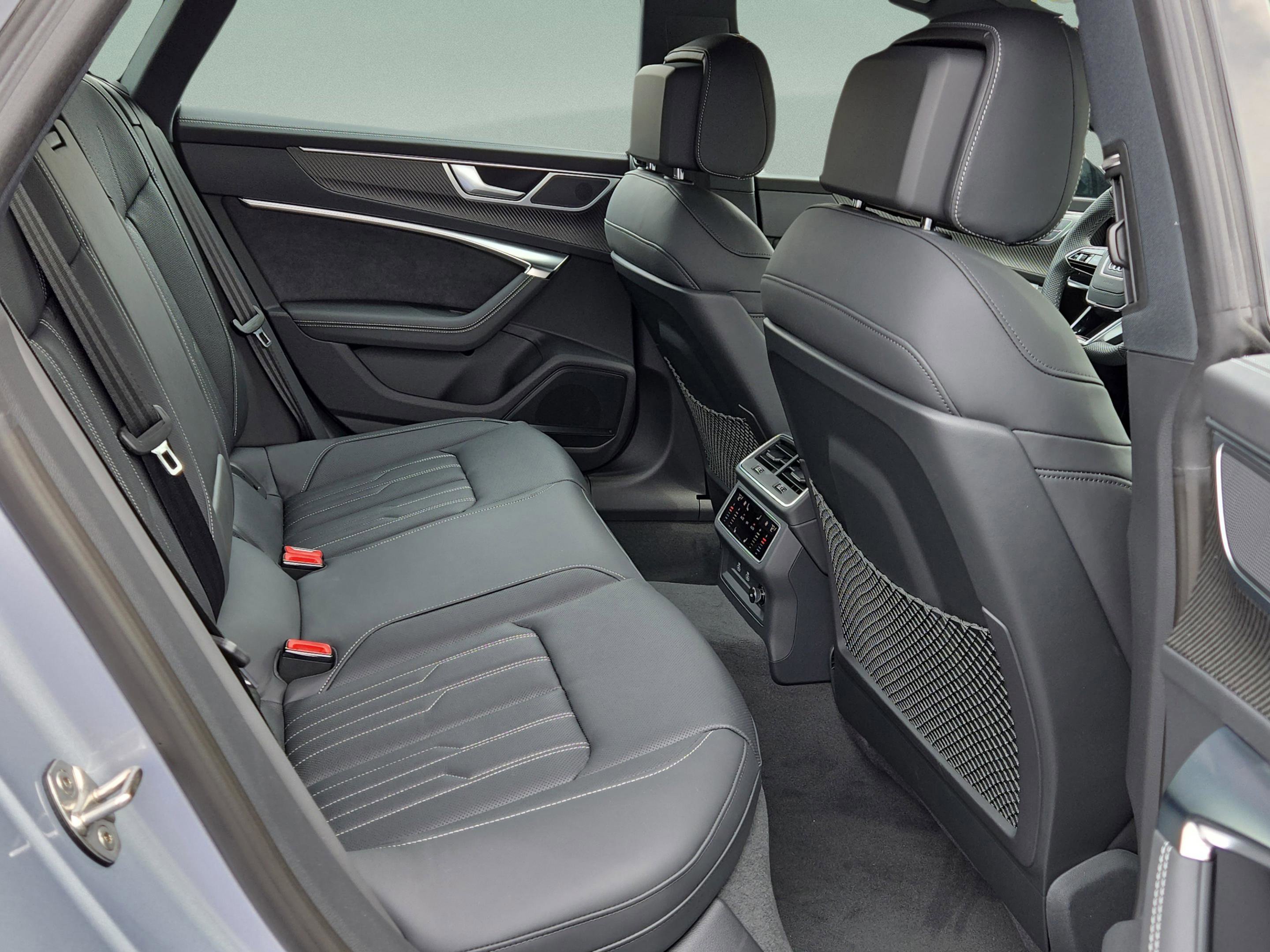 New 2025 Audi RS 7 Performance image 11