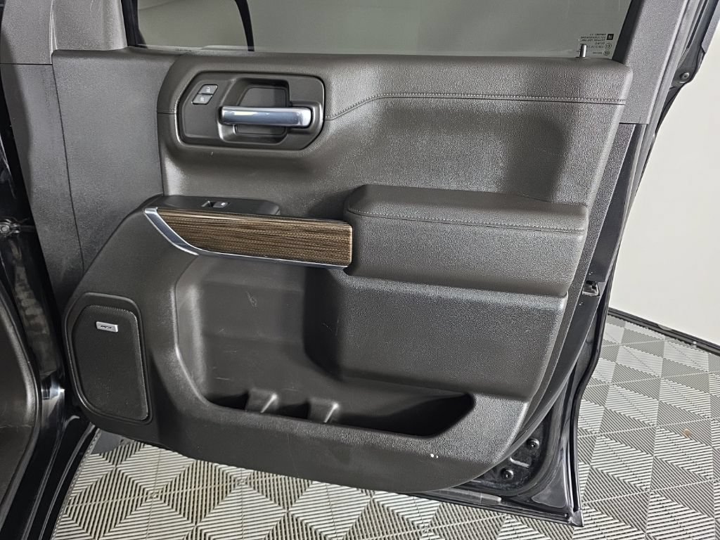 Used 2022 Chevrolet Silverado 1500 LT Trail Boss w/ Convenience Package II AWD/4WD image 39