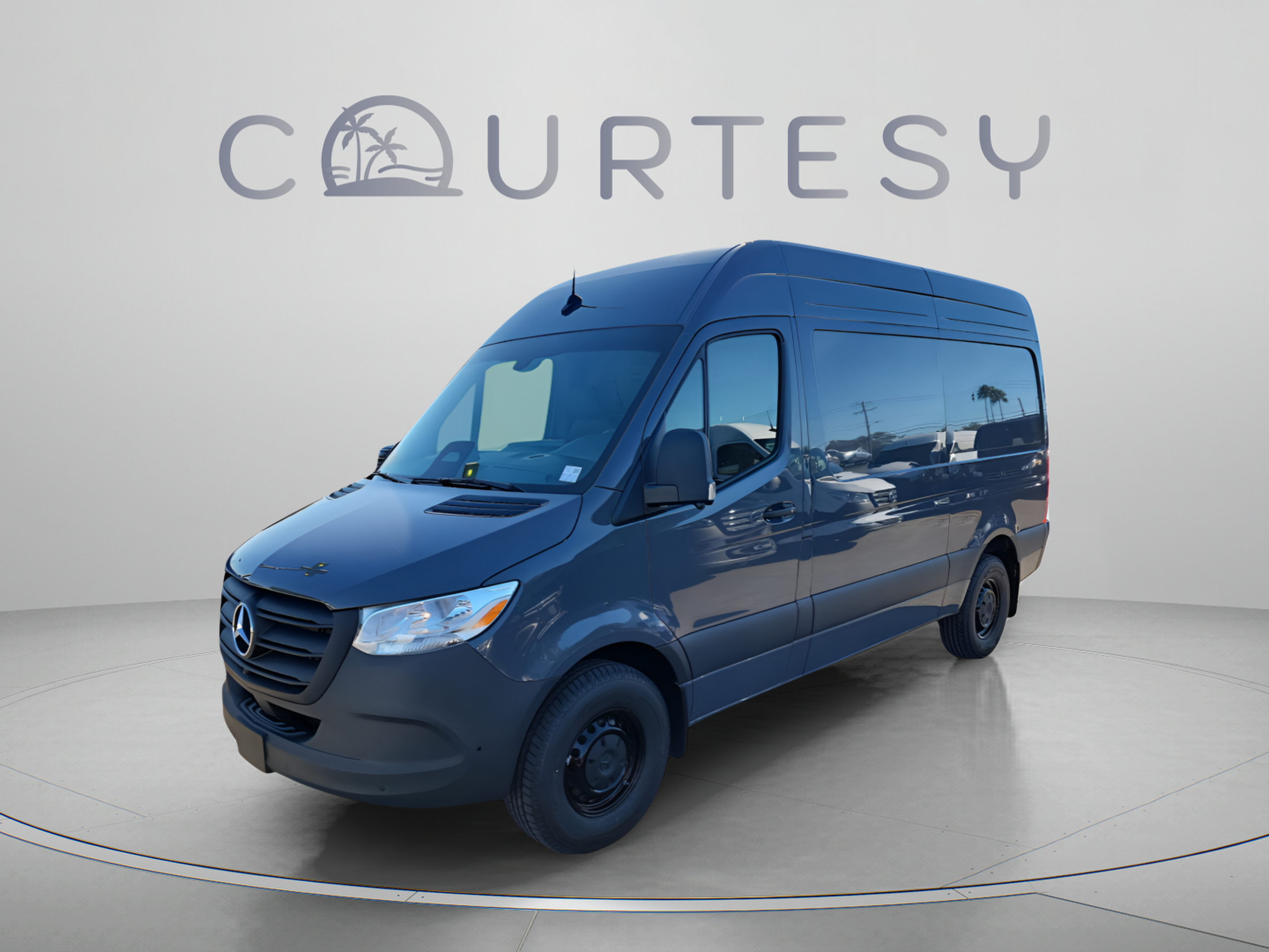 Used 2026 Mercedes-Benz Sprinter 2500 image 2