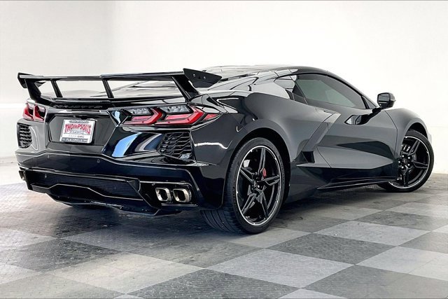Used 2020 Chevrolet Corvette Stingray w/ 2LT Preferred Equipment Group image 13