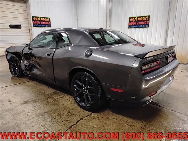 Used 2020 Dodge Challenger SXT w/ Blacktop Package image 3