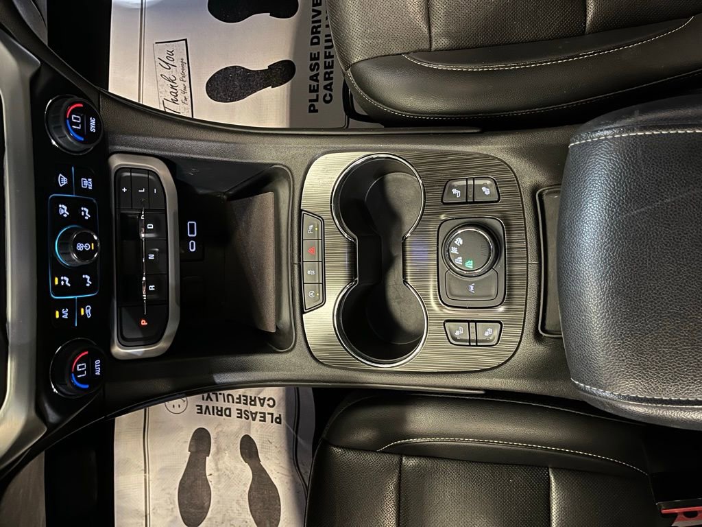 Used 2023 GMC Acadia SLT image 24