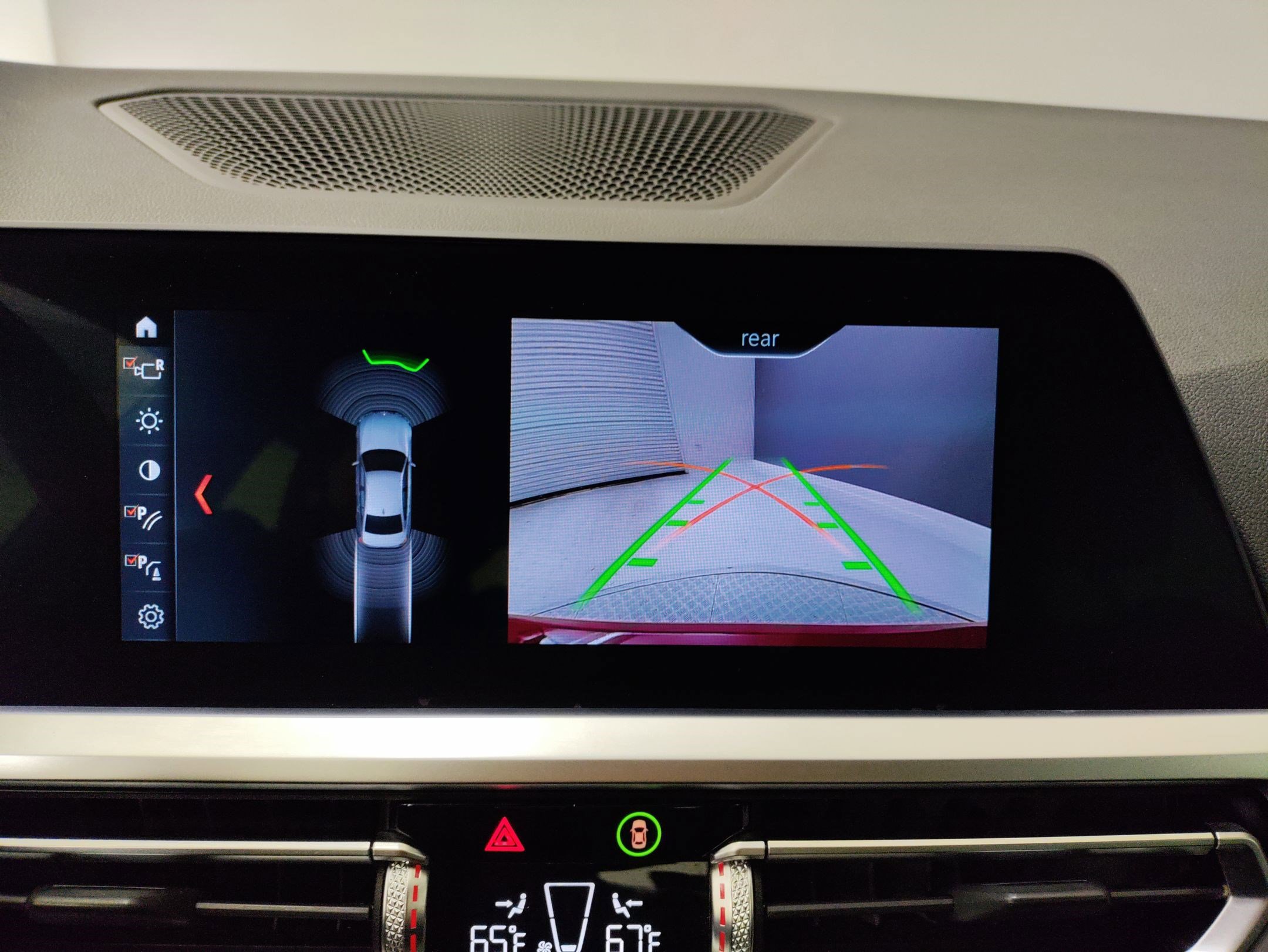 Used 2020 BMW 330i Sedan w/ Driving Assistance Package image 26