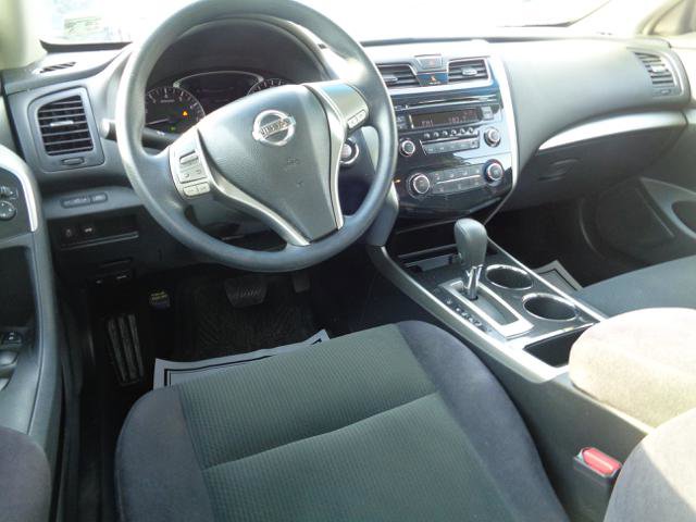 Used 2013 Nissan Altima 2.5 FWD image 28