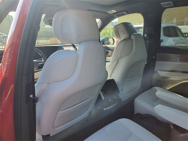 New 2026 Cadillac Vistiq Sport w/ LPO, Floor Liner Package image 24