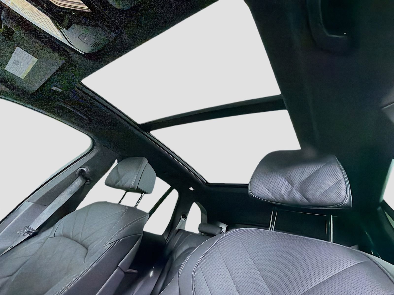 Certified 2025 BMW X5 xDrive40i w/ Climate Comfort Package AWD/4WD image 15