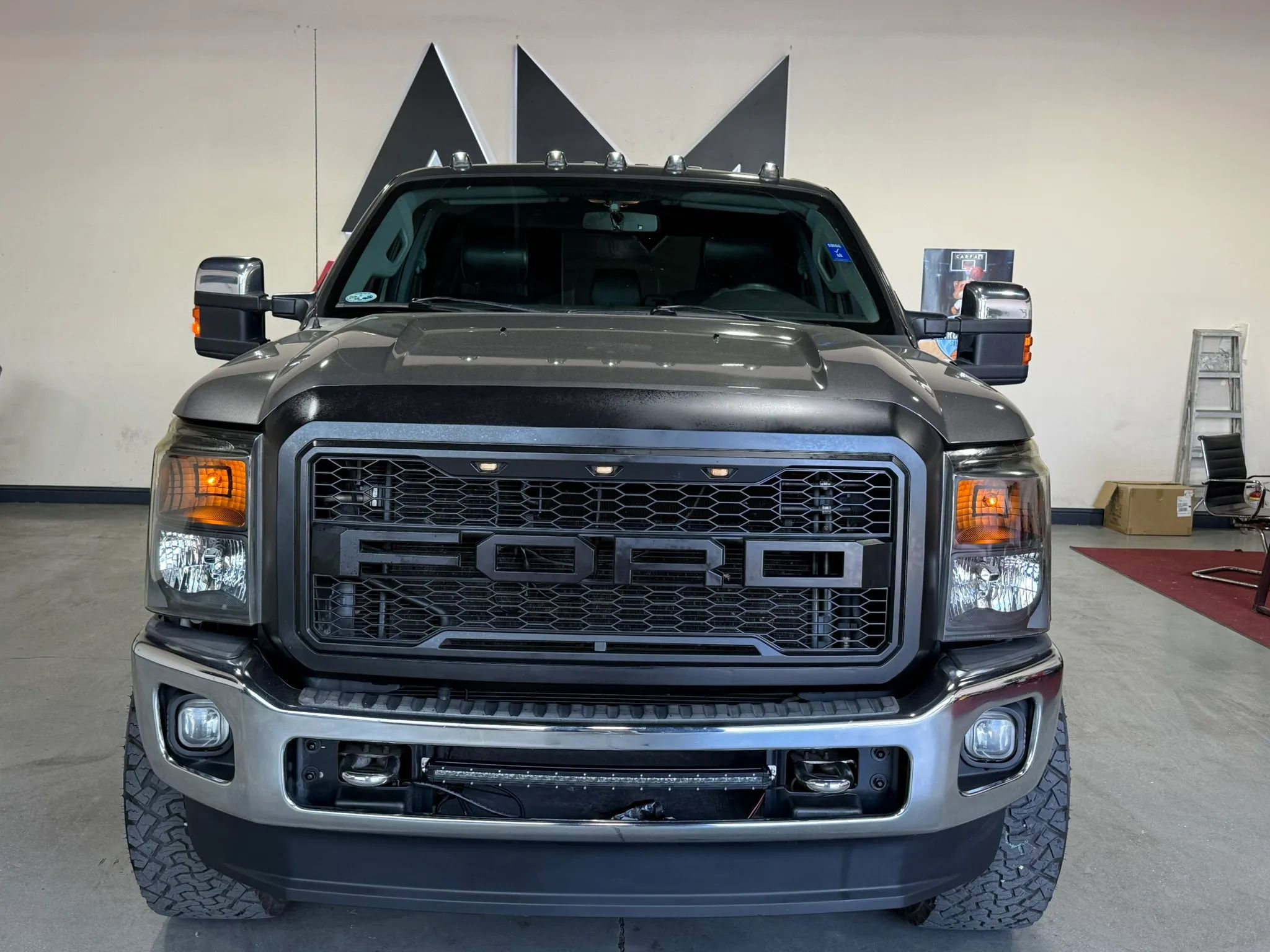 Used 2012 Ford F350 XLT w/ XLT Premium Pkg AWD/4WD image 2