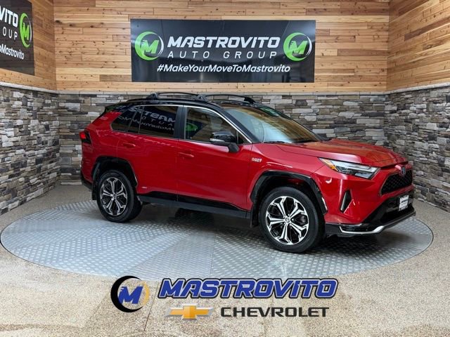 Used 2022 Toyota RAV4 XSE w/ Weather Package AWD/4WD video 1