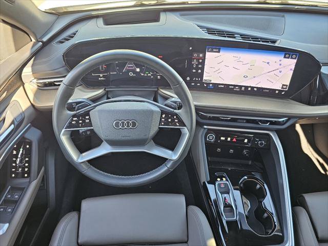Used 2025 Audi Q5 Premium Plus w/ Premium Plus AWD/4WD image 5