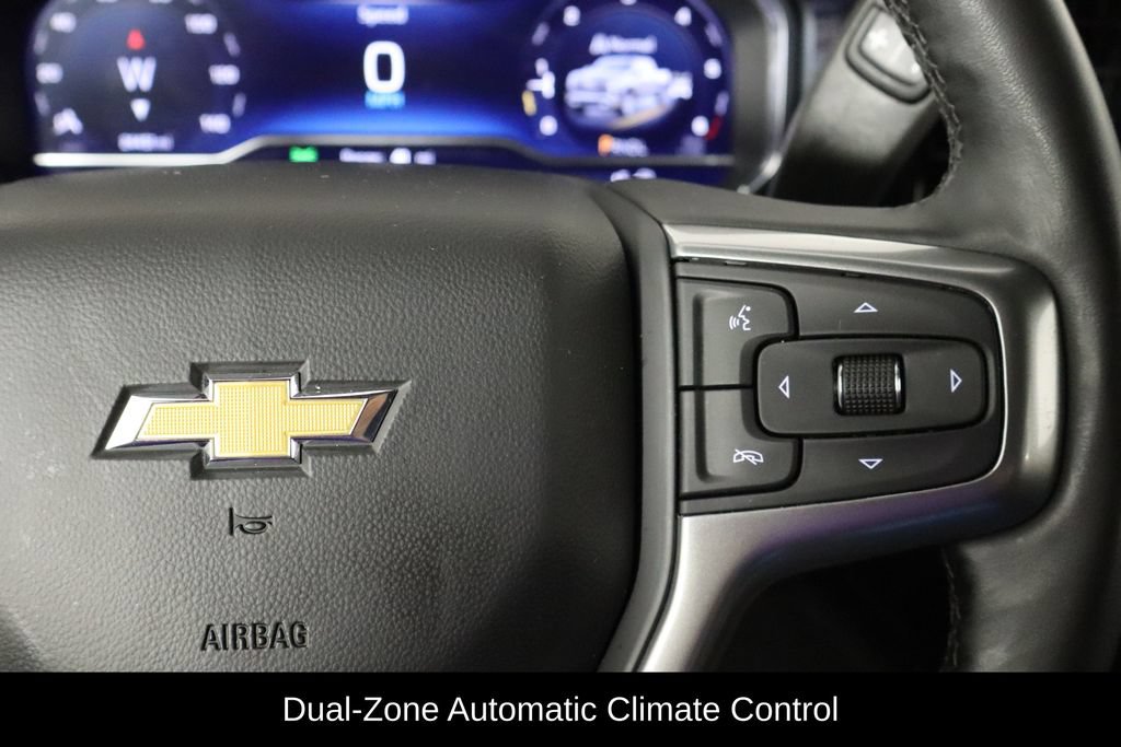 Used 2024 Chevrolet Silverado 1500 LT AWD/4WD image 10