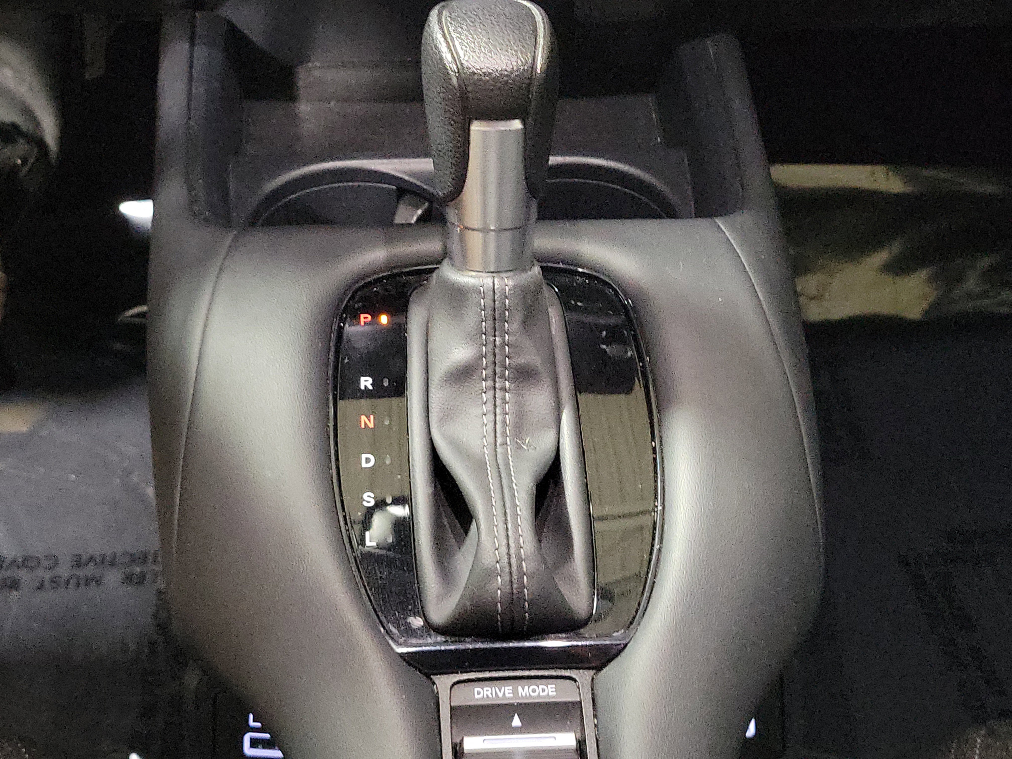 Certified 2023 Honda HR-V LX image 27