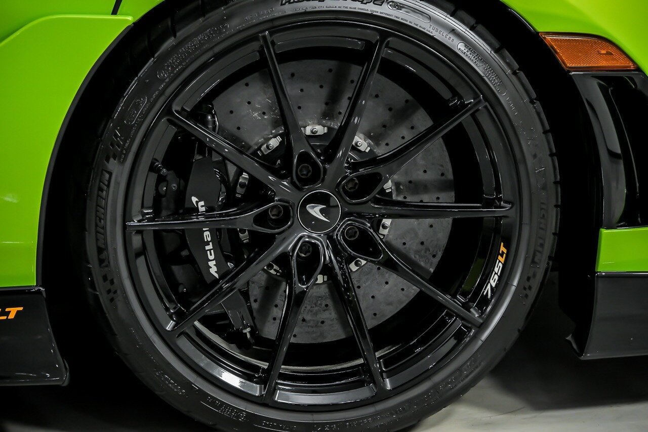 Used 2021 McLaren 765LT RWD image 16