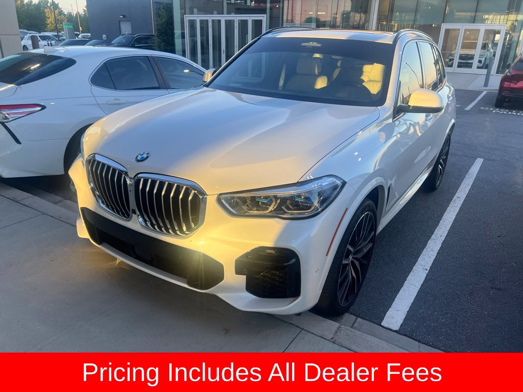 Used 2023 BMW X5 xDrive40i w/ Executive Package AWD/4WD image 2