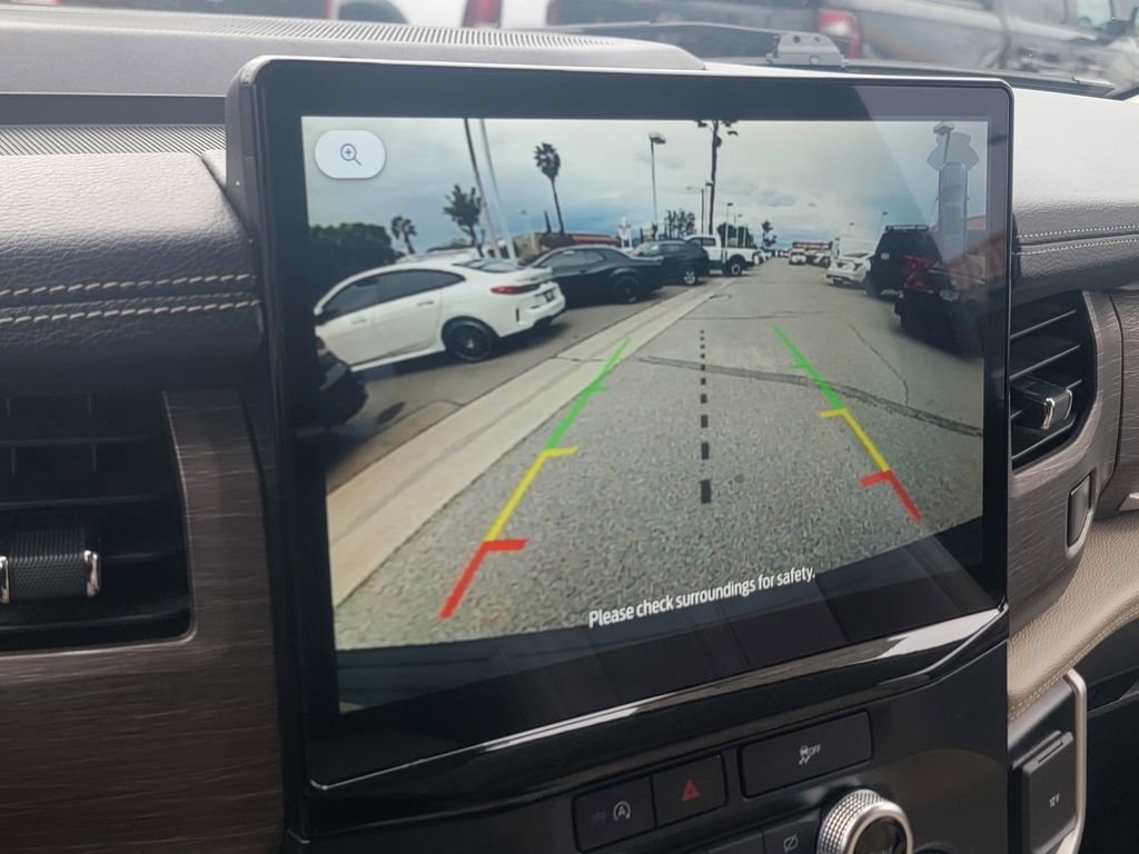 Used 2024 Ford Expedition Max Limited image 26