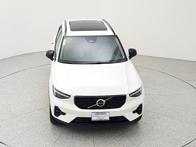 New 2026 Volvo XC40 B5 Ultra w/ Climate Package AWD/4WD image 14