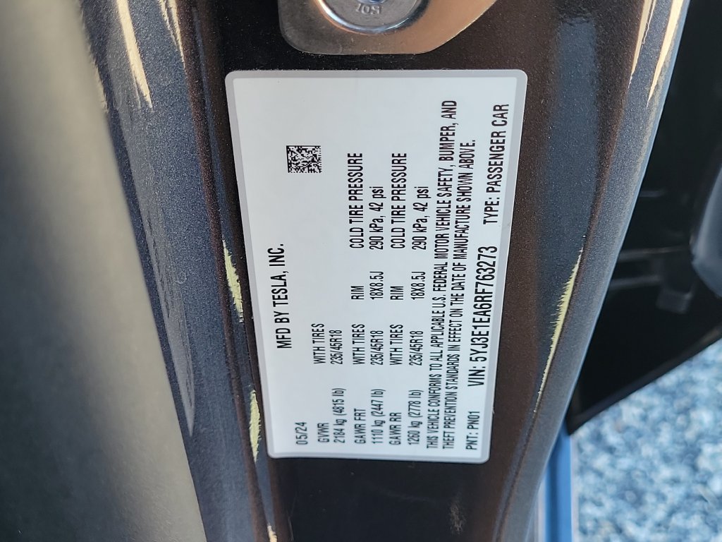 Used 2024 Tesla Model 3 Standard Range RWD image 26