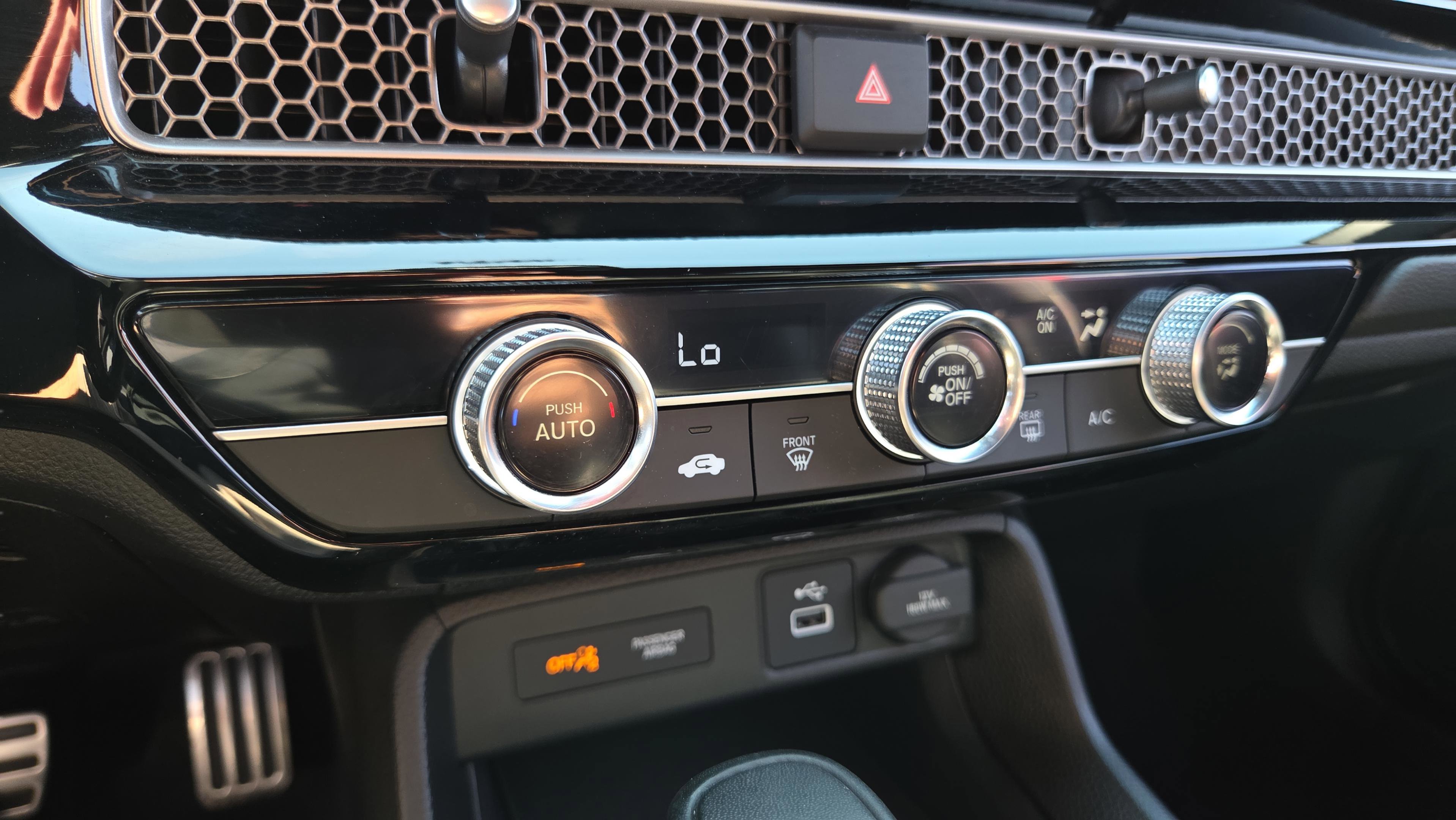 Used 2023 Honda Civic Sport image 30