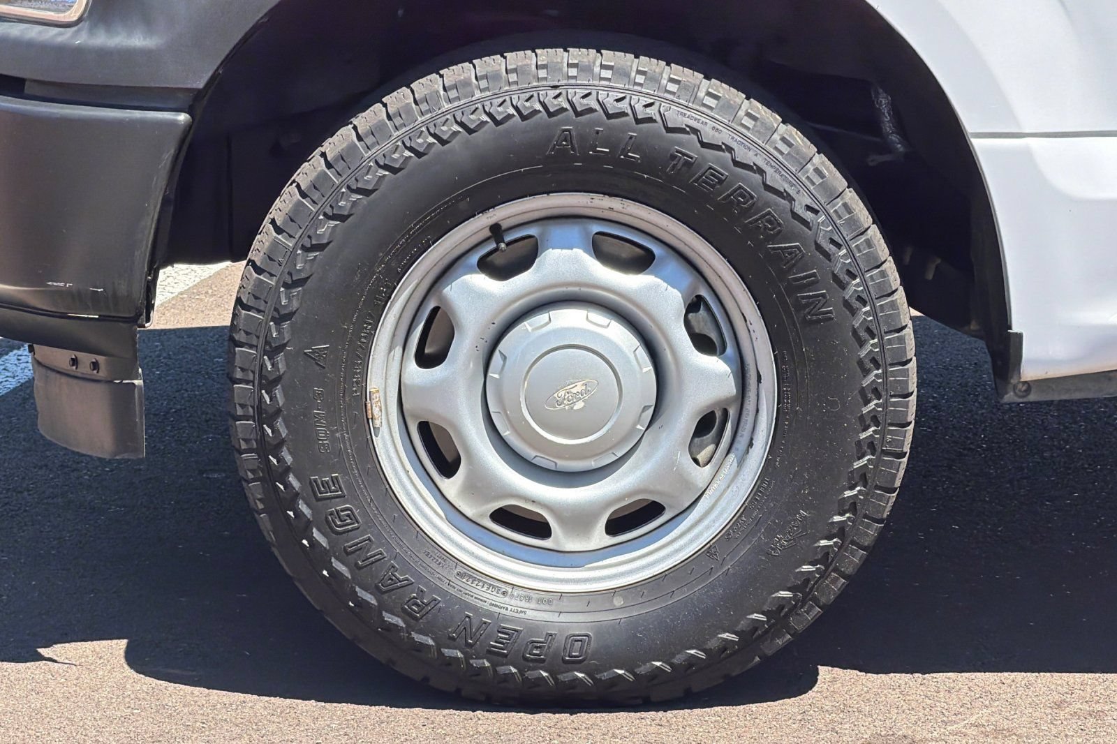 Used 2018 Ford F150 XL w/ Equipment Group 101A Mid AWD/4WD image 23