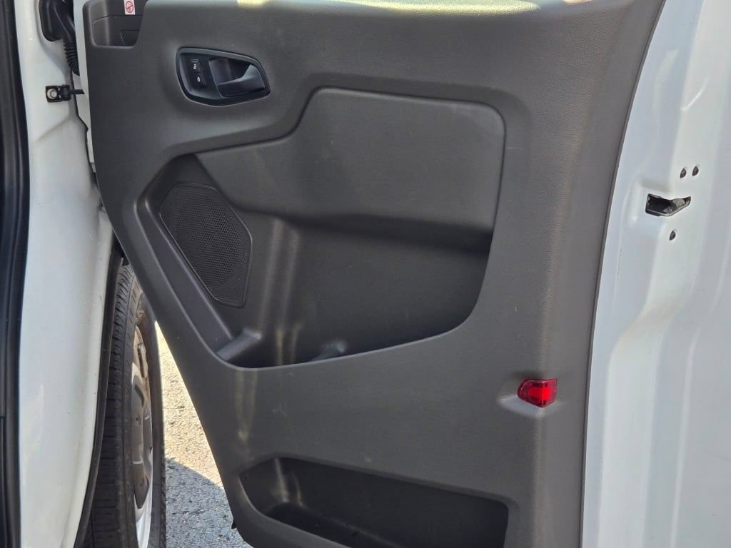 Used 2020 Ford Transit 350 XL RWD image 3