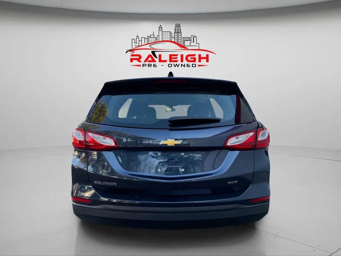 Used 2019 Chevrolet Equinox LS image 6