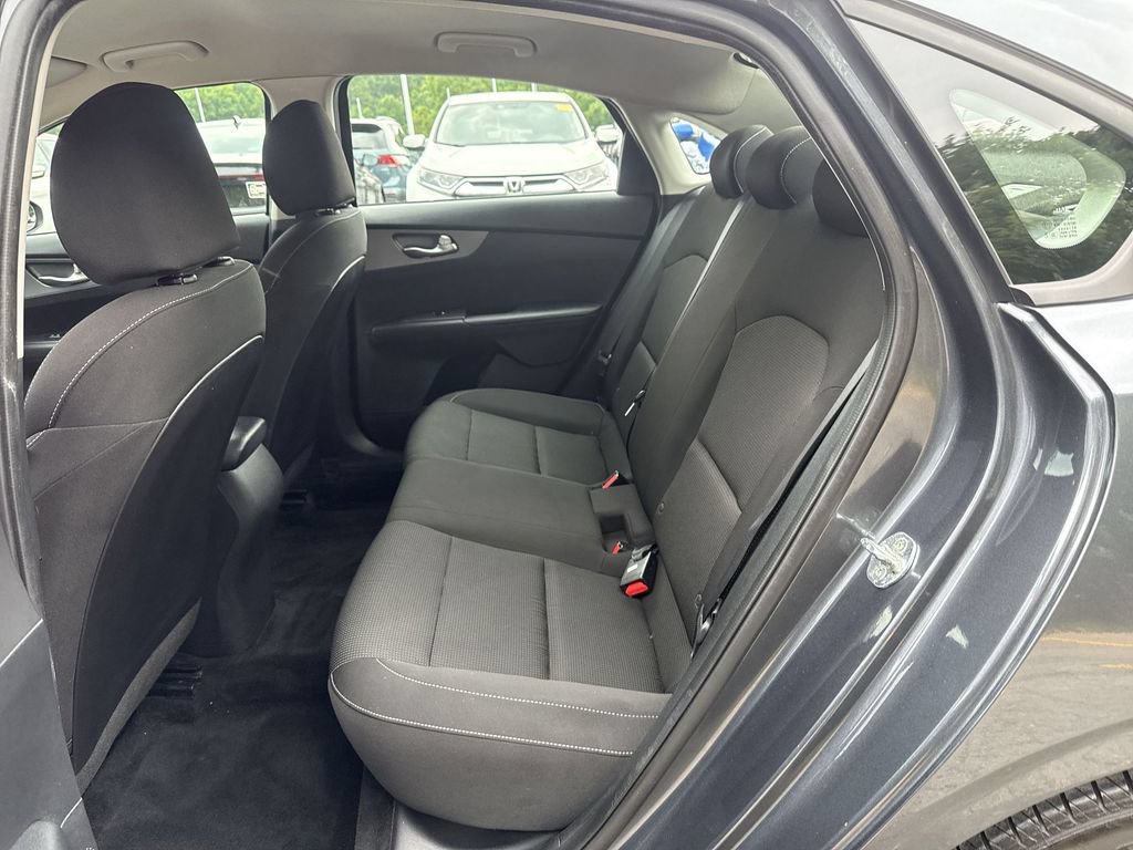 Used 2021 Kia Forte Sedan FWD image 23