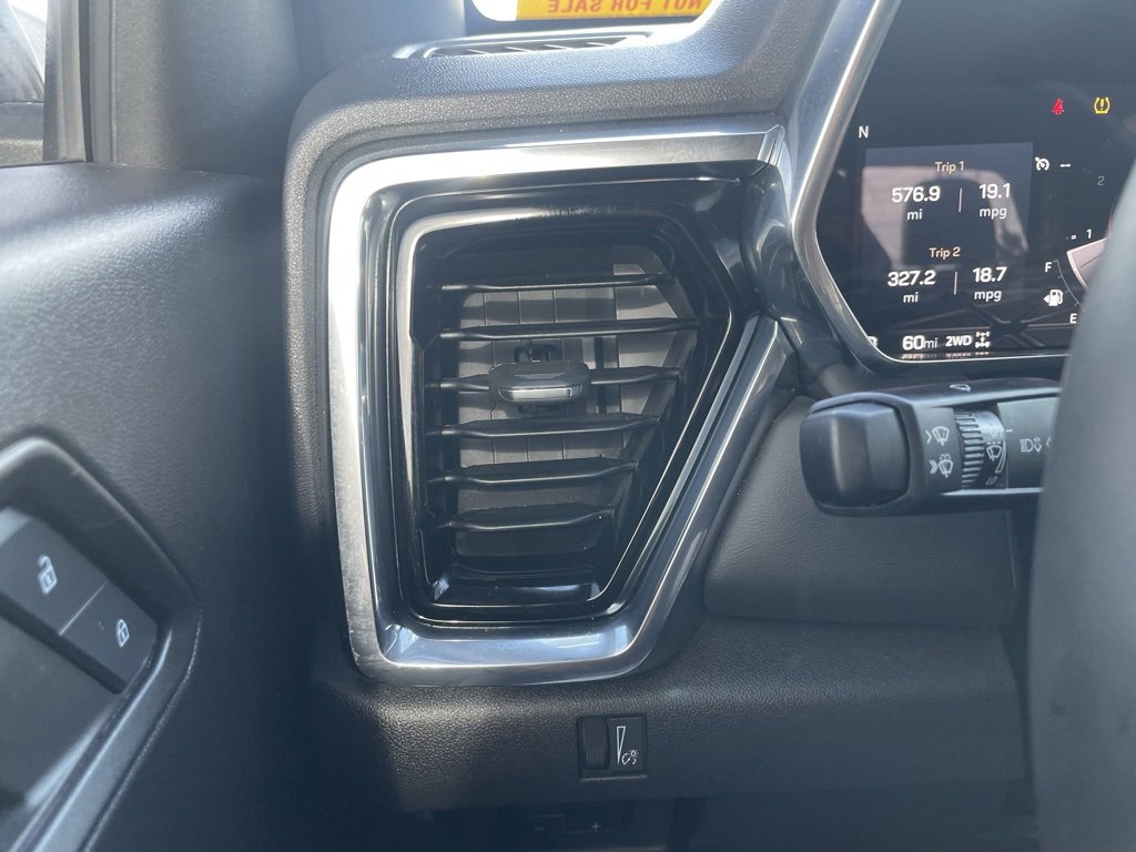 Used 2024 GMC Canyon Elevation w/ Elevation Premium Package image 13