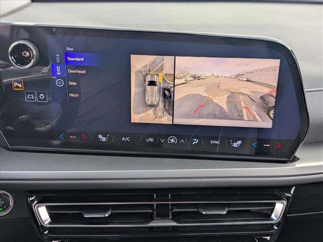 New 2026 Chevrolet Traverse LT w/ Driver Confidence Package image 13