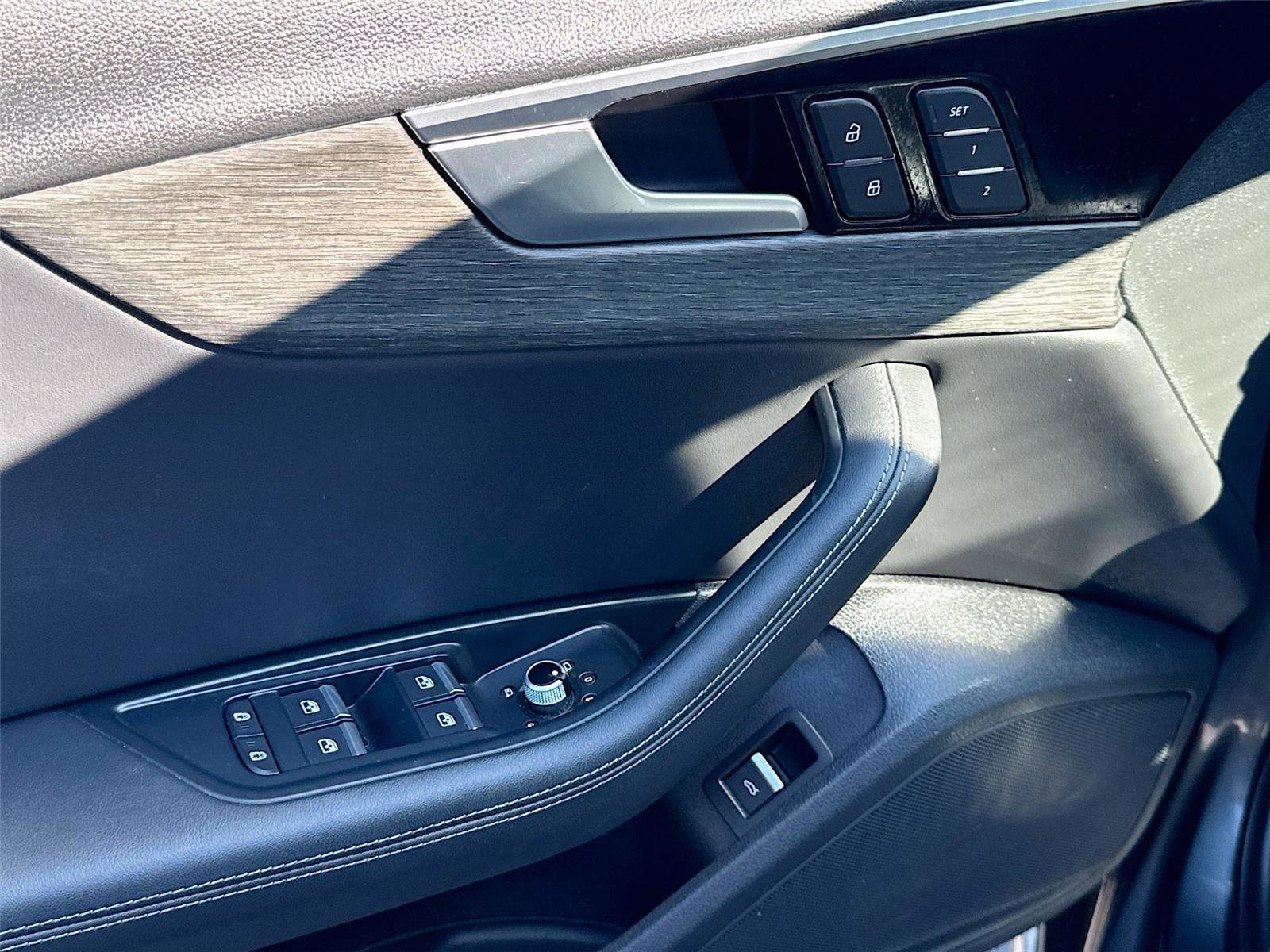 Used 2022 Audi A4 2.0T Premium Plus image 16