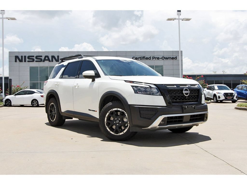 Used 2025 Nissan Pathfinder Rock Creek AWD/4WD image 1