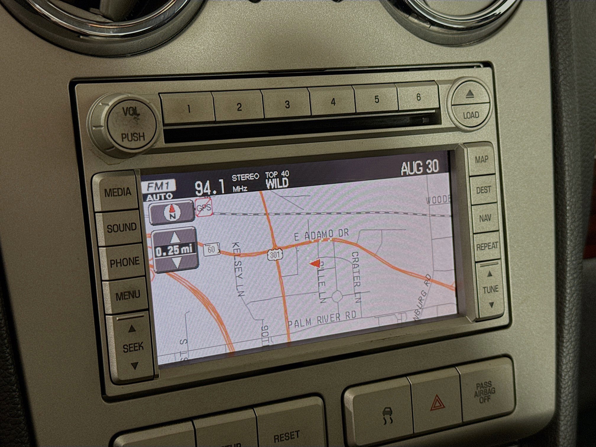 Used 2009 Lincoln MKZ FWD image 14