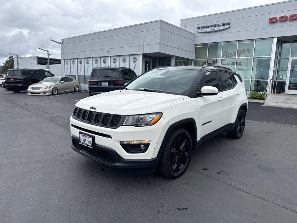Certified 2019 Jeep Compass Latitude FWD image 3