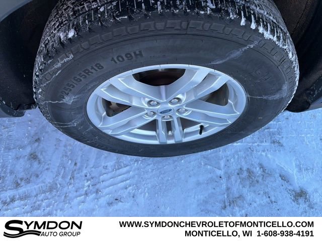 Used 2022 Ford Explorer XLT w/ Equipment Group 202A image 25