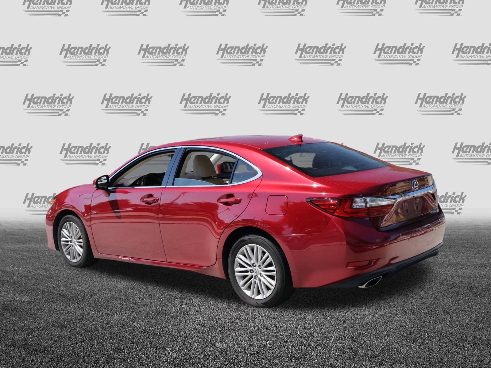 Used 2017 Lexus ES 350 w/ Premium Package FWD image 7