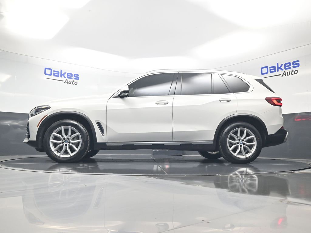 Used 2020 BMW X5 xDrive40i w/ Premium Package image 42