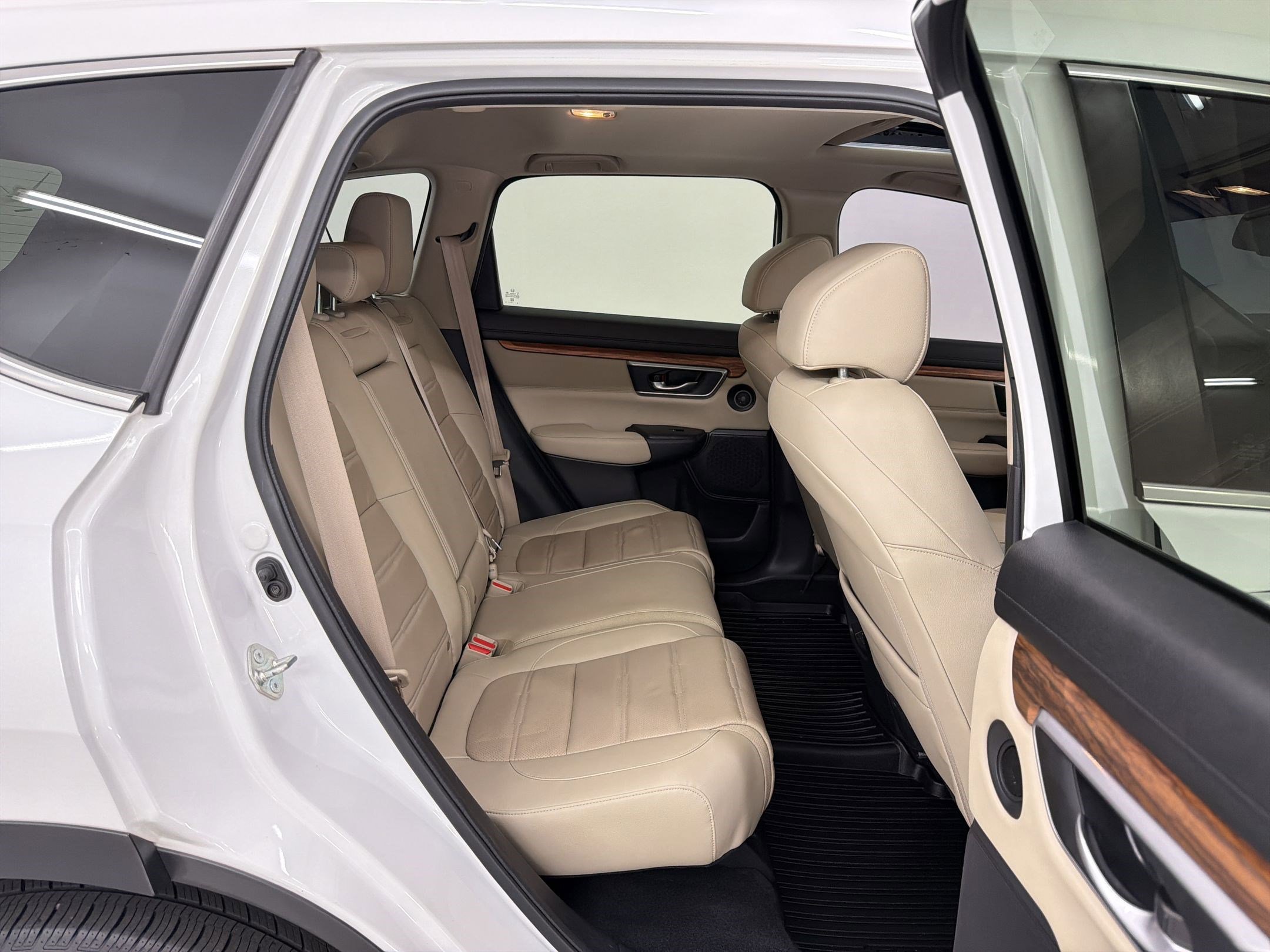 Used 2020 Honda CR-V EX-L image 26