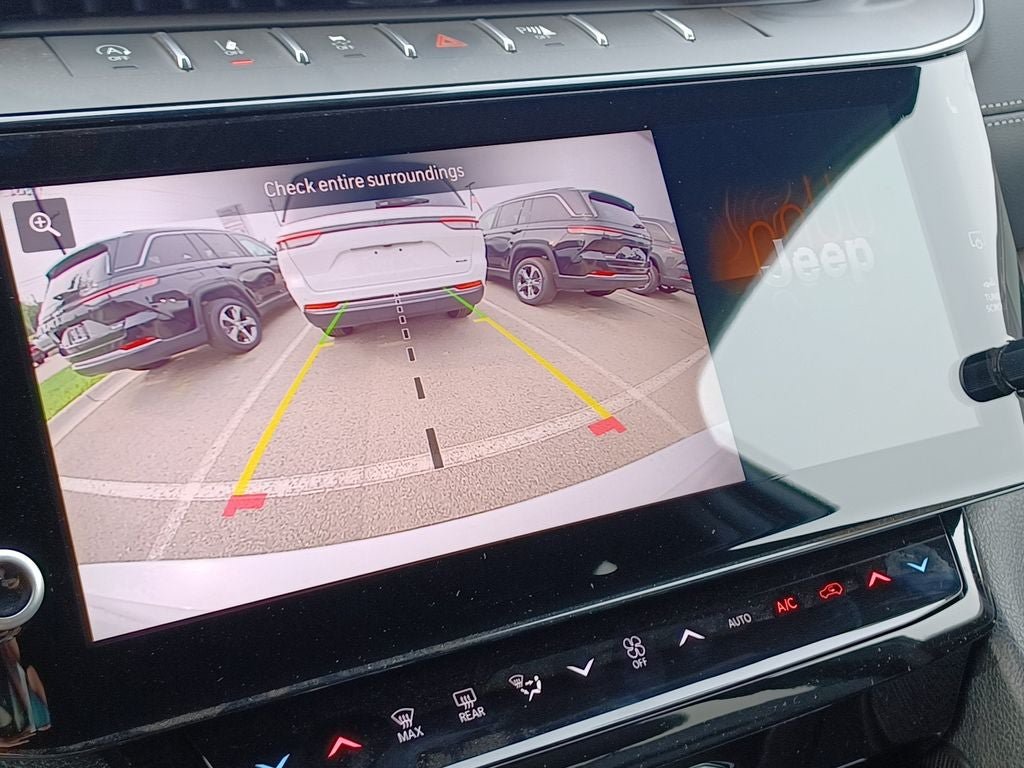 New 2026 Jeep Grand Cherokee L Limited AWD/4WD image 15