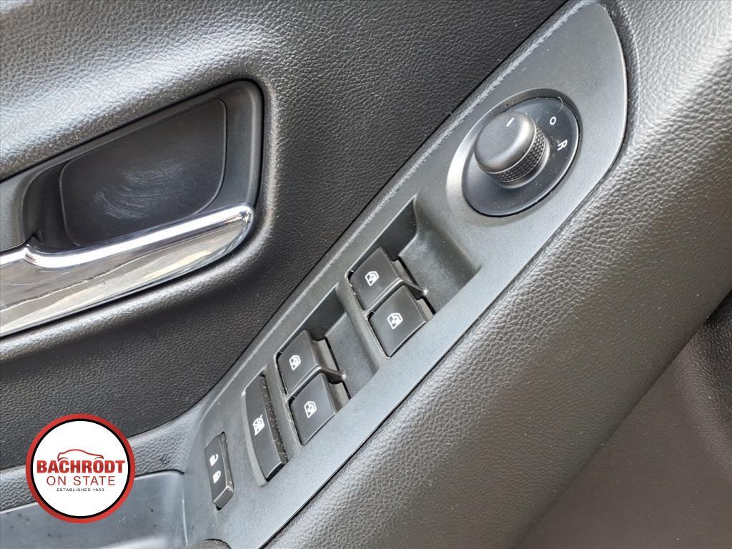 Used 2015 Chevrolet Trax LTZ FWD image 17