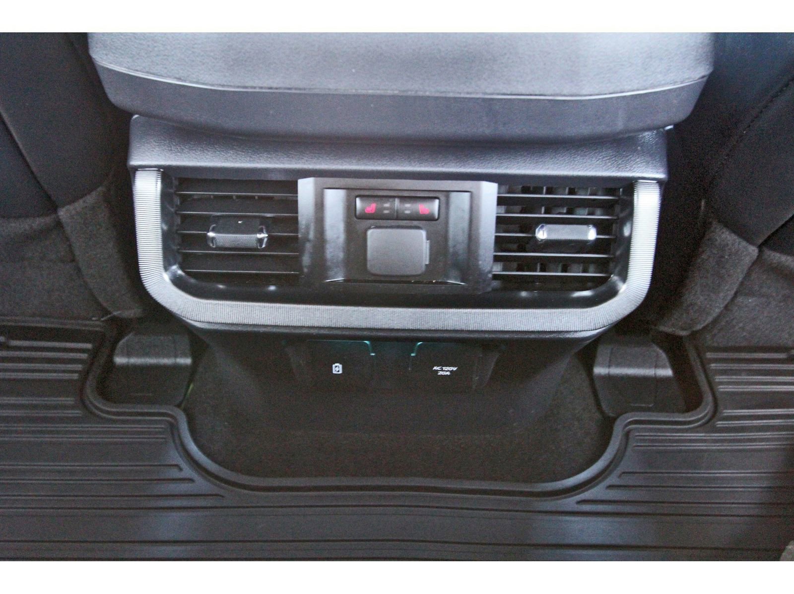 Used 2023 Ford F150 Platinum w/ Equipment Group 701A High image 15