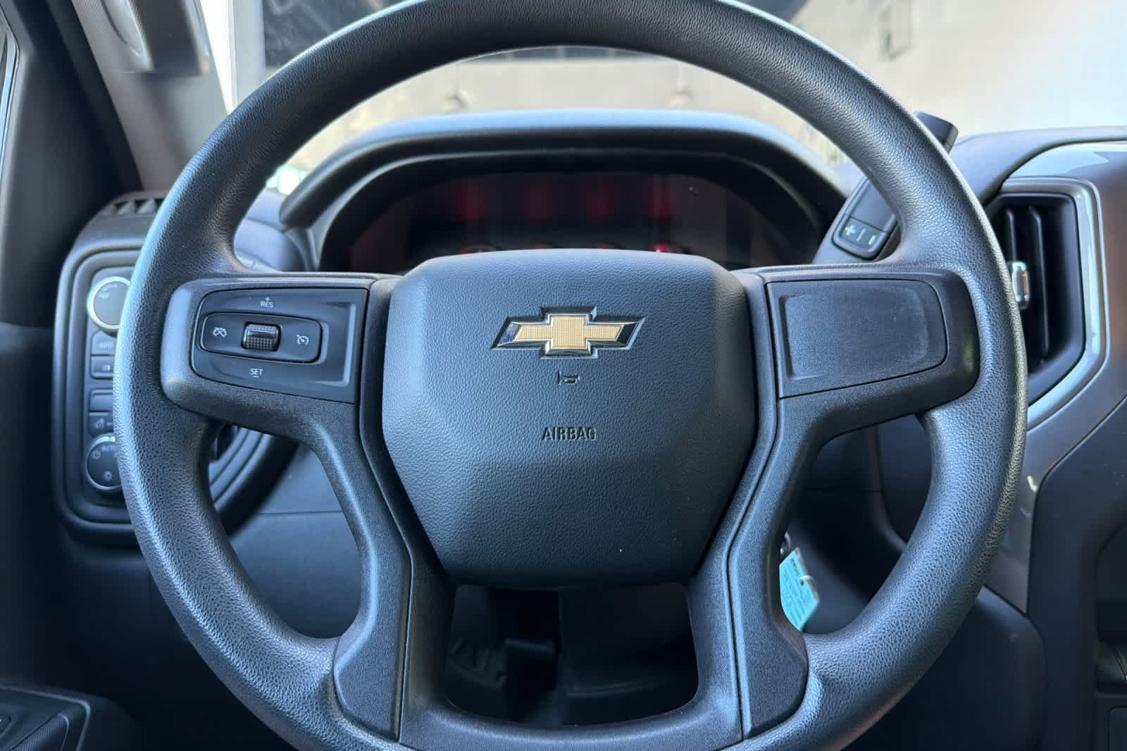 Used 2021 Chevrolet Silverado 1500 Custom AWD/4WD image 23