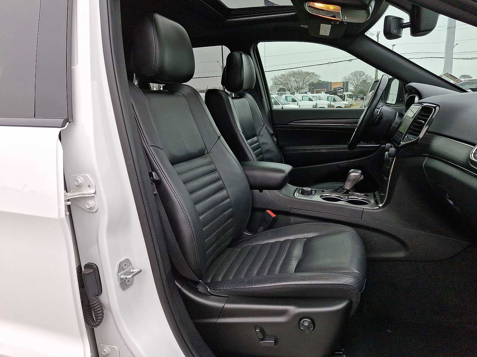 Used 2021 Jeep Grand Cherokee Limited X image 34