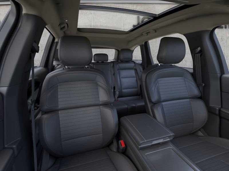 New 2026 Lincoln Nautilus Reserve image 10