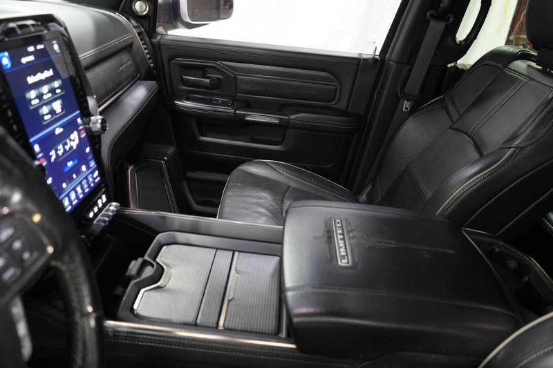 Used 2019 RAM 3500 Limited image 28